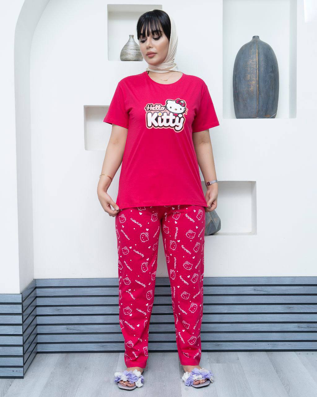 ست تیشرت و شلوار زنانه طرح کیتی جنس نخ پنبه سوپر اعلا