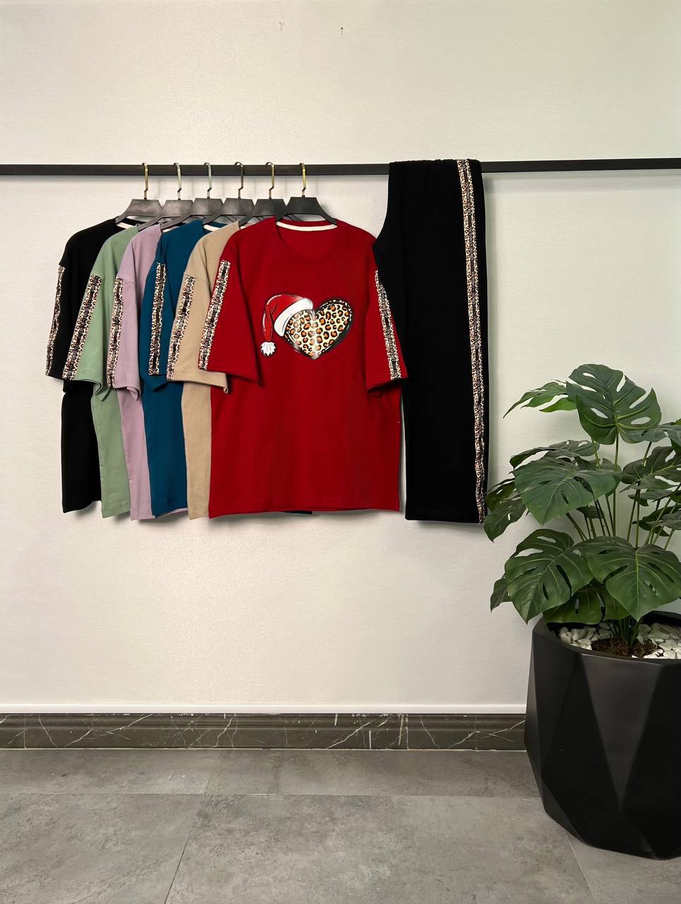 تیشرت شلوار زنانه طرح قلب